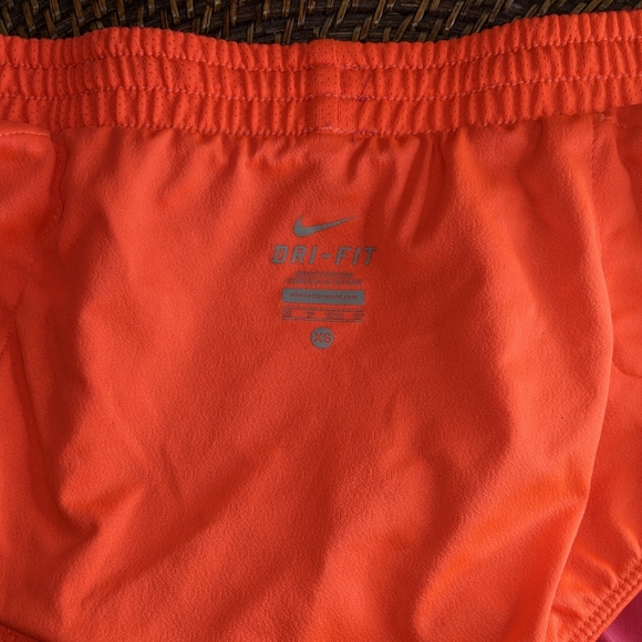 Nike Dri fit Running Shorts - Picture 6 of 8